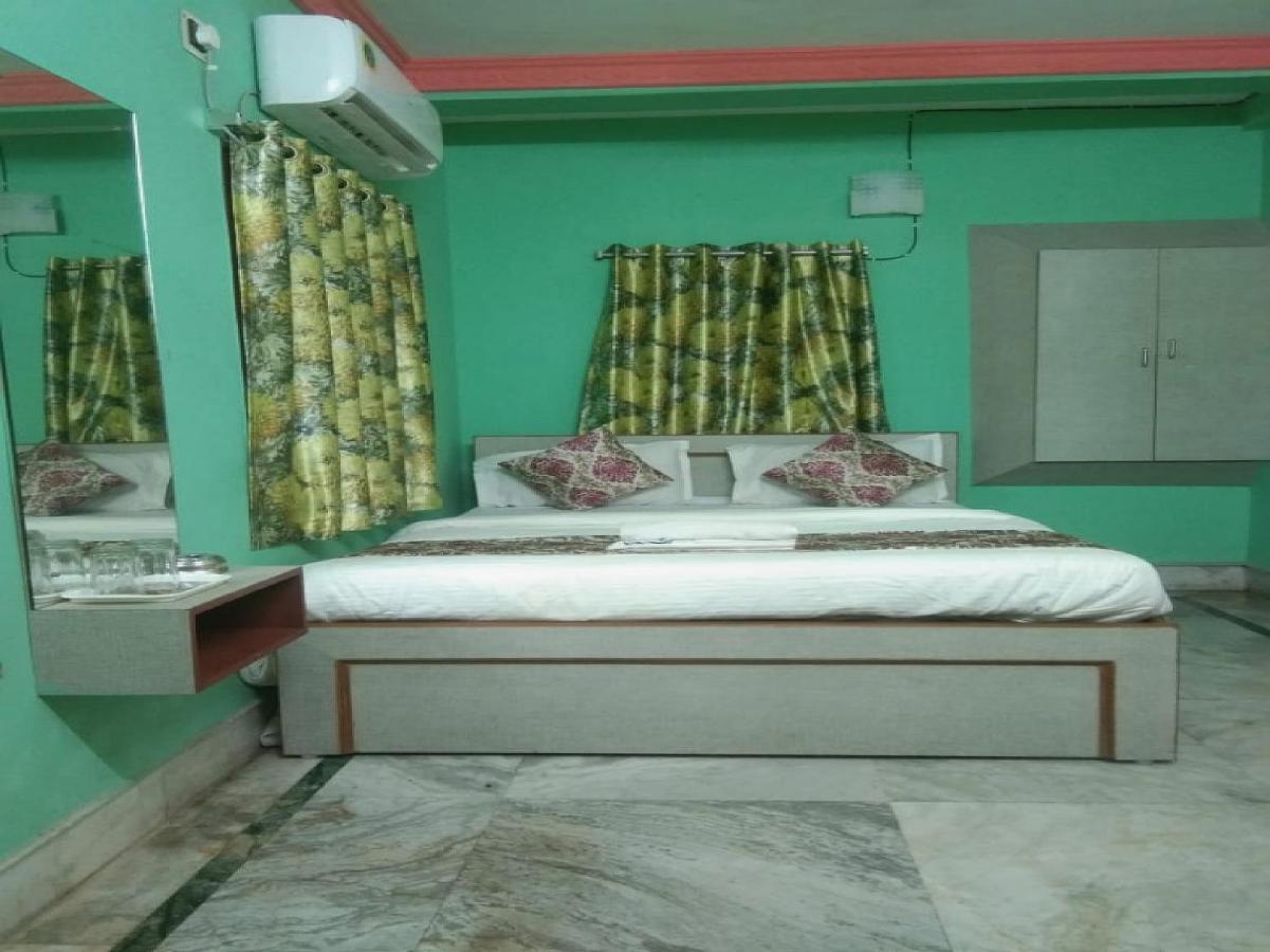 오요 72817 팰리스 인 호텔 Jādabpur 외부 사진