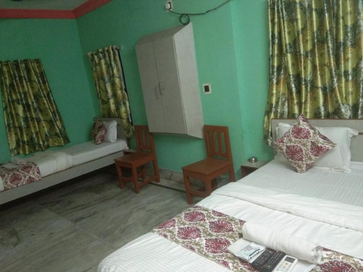 오요 72817 팰리스 인 호텔 Jādabpur 외부 사진